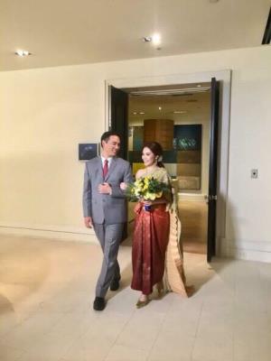 ชุดไทยเจ้าสาว ชุดไทยจักรพรรดิ์ เช่าที่แบมบี้ เวดดิ้ง ห้วยขวาง